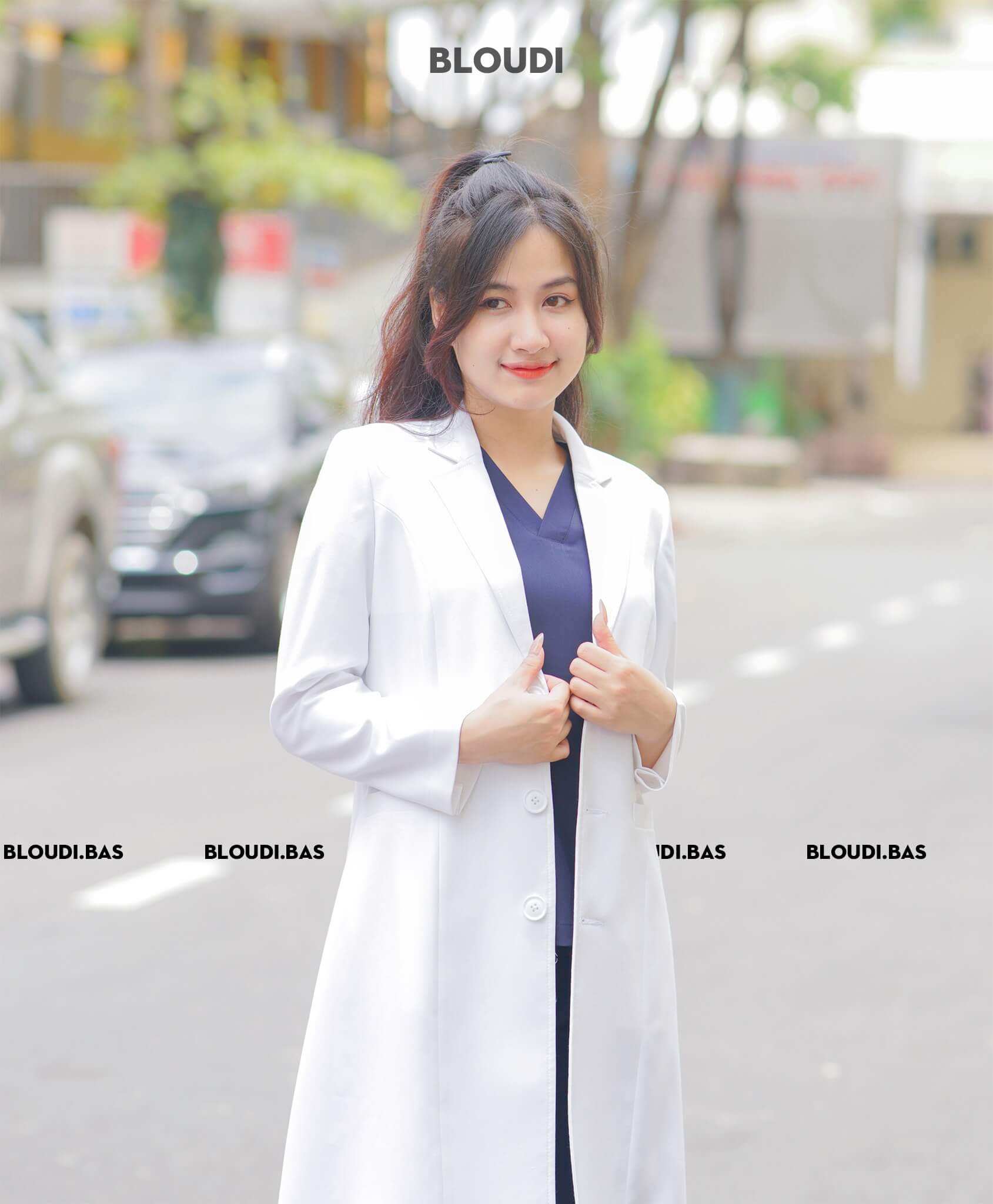 Khám Phá Hướng Dẫn Chọn Size Áo Blouse Hoàn Hảo