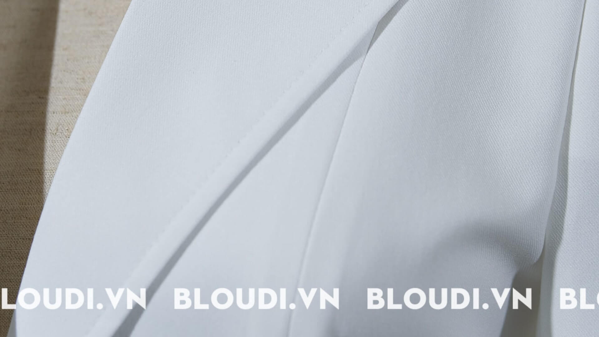 Áo Blouse Phòng Thí Nghiệm Tìm Hiểu Về Mẫu Mã Và Chức Năng