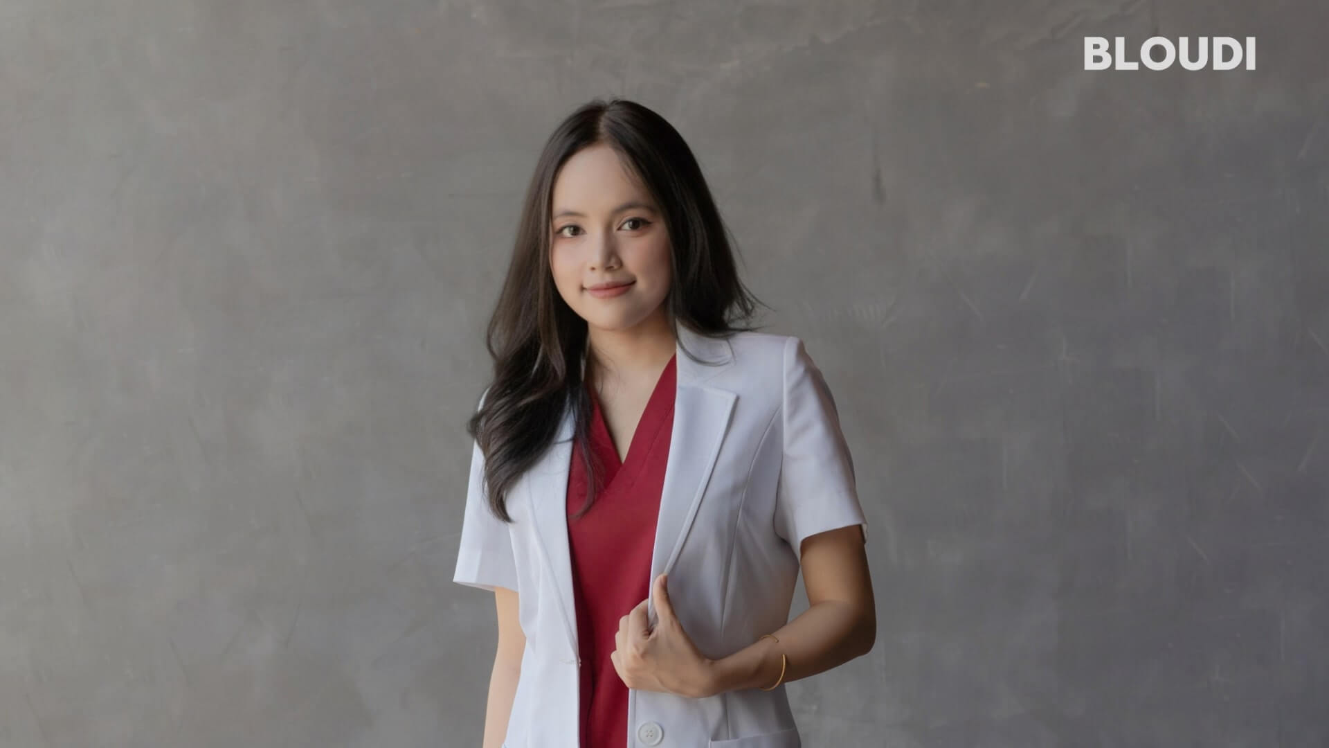 Tìm Hiểu Về Áo Blouse Dược Sĩ Tự Tin Và Chuyên Nghiệp