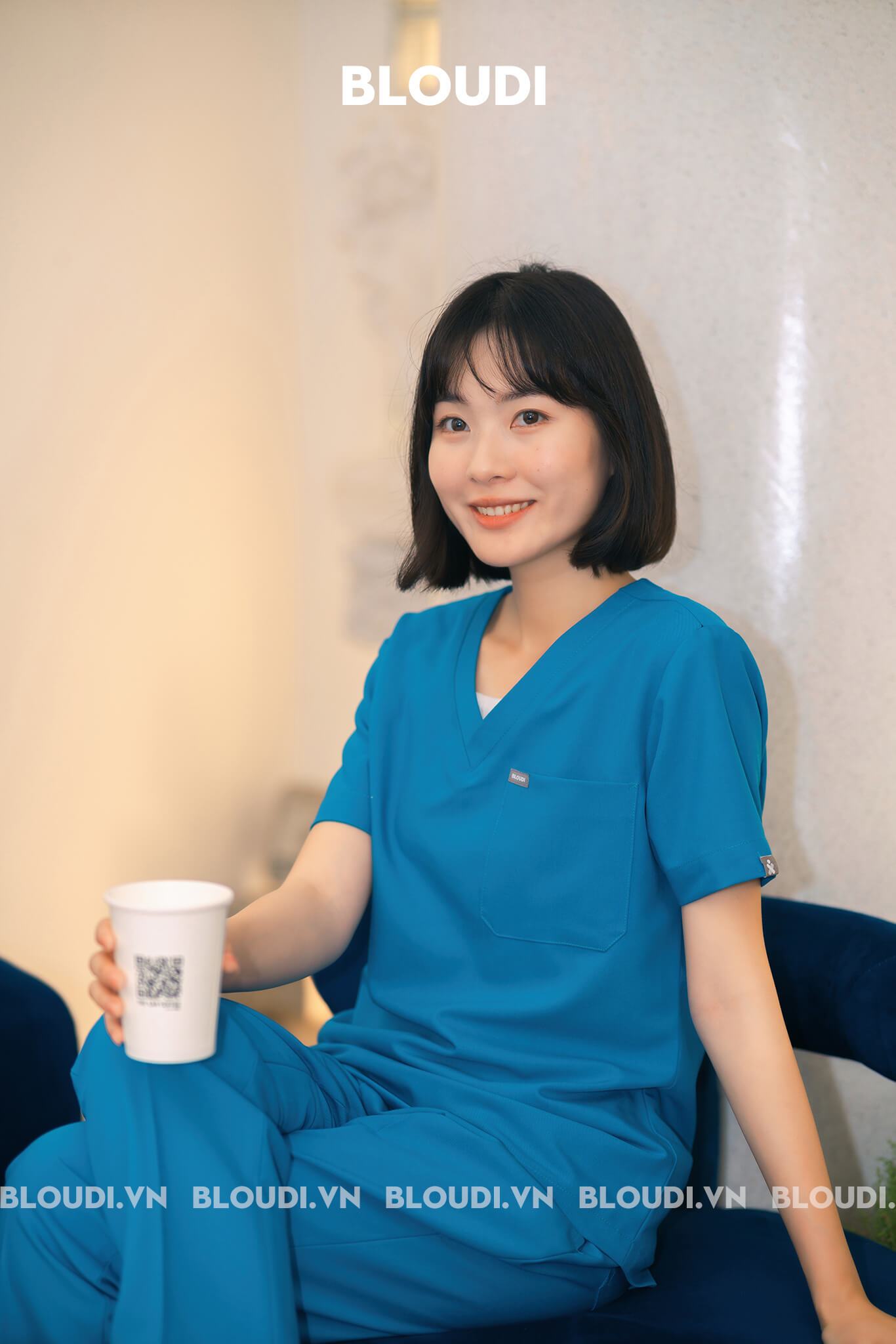 Tại sao quần áo scrubs quan trọng đối với ngành y