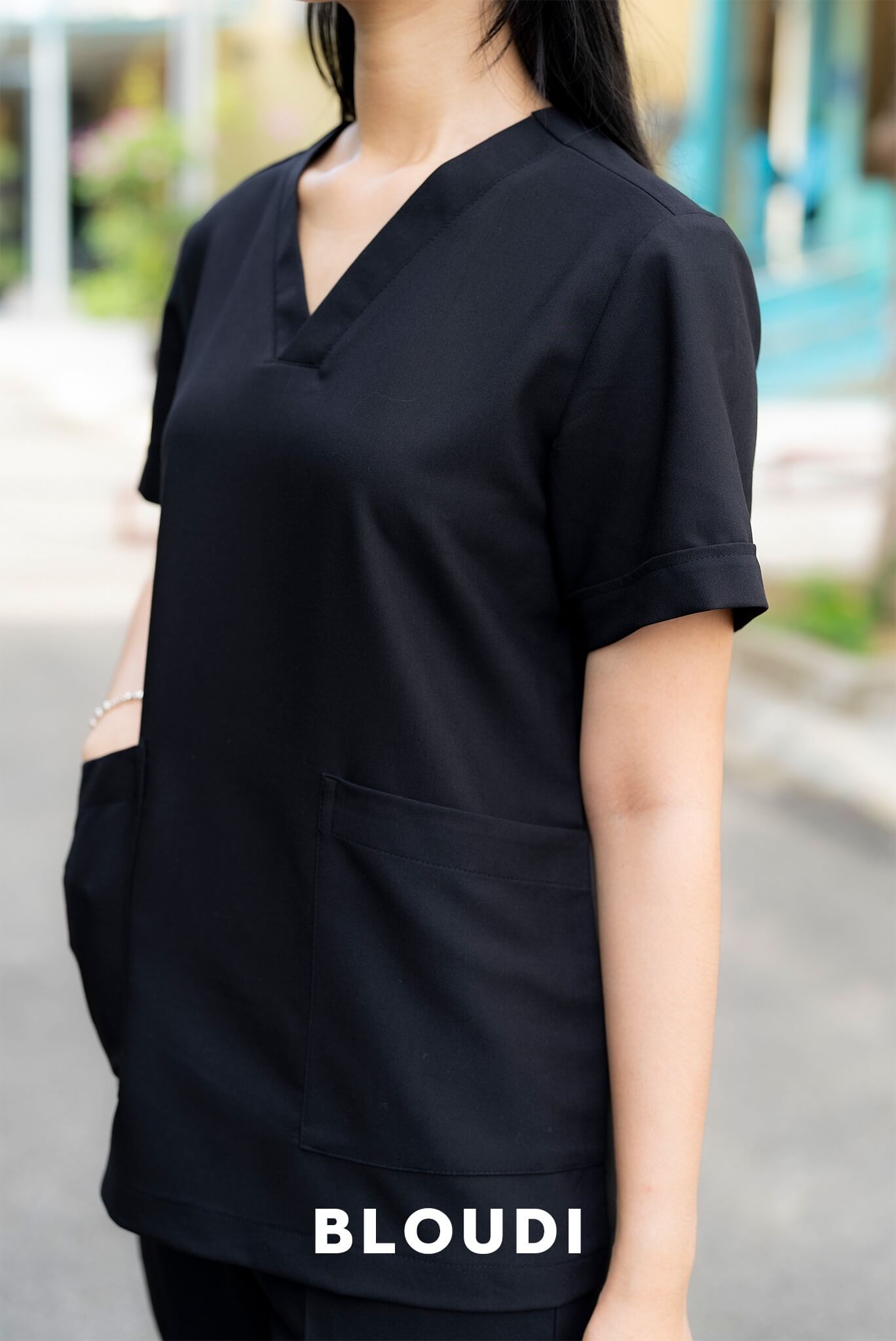 Sự Quyến Rũ Và Tinh Tế Của Đồ Scrub Đen Y Tế