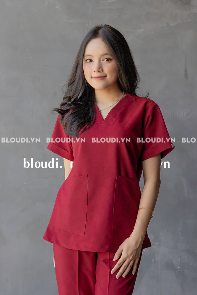 Khám Phá Vẻ Độc Đáo của Áo Scrub Nữ Đỏ Đô