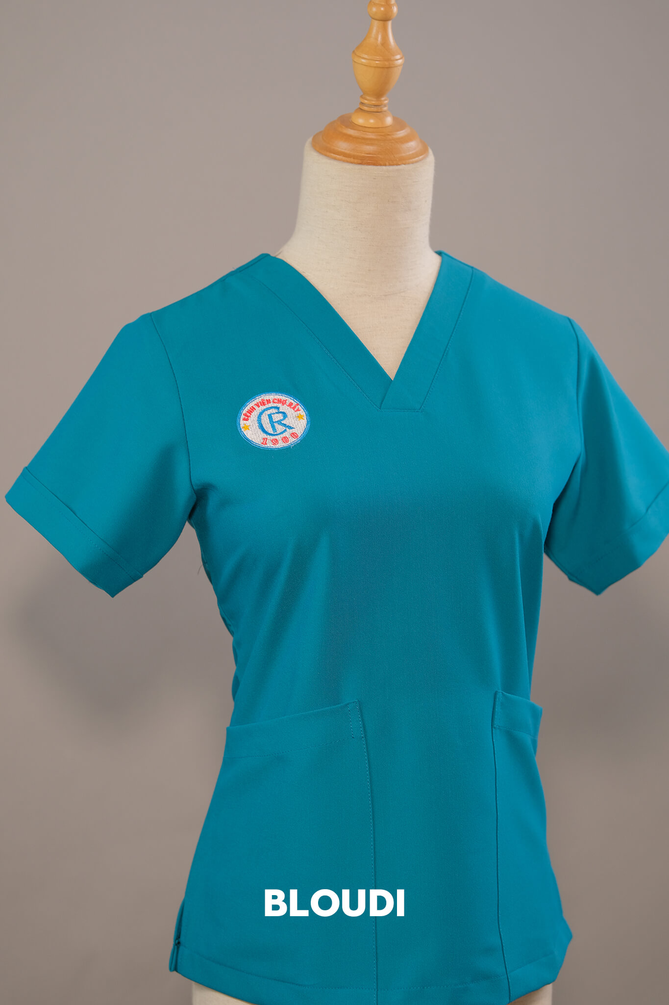 May Đồng Phục Y Tế Tại Thành Phố Hồ Chí Minh Cùng Bloudi