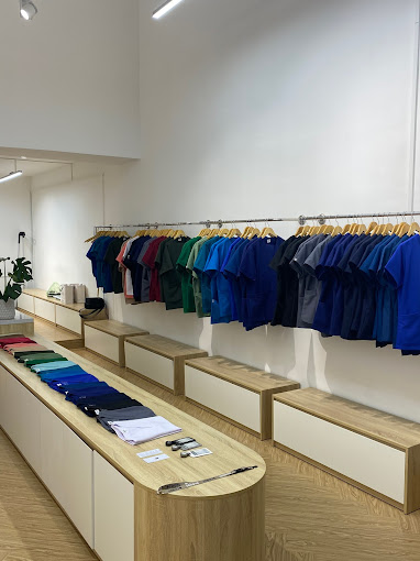 Cửa Hàng Bán Đồ Scrub Y Tế Chất Lượng Của Bloudi