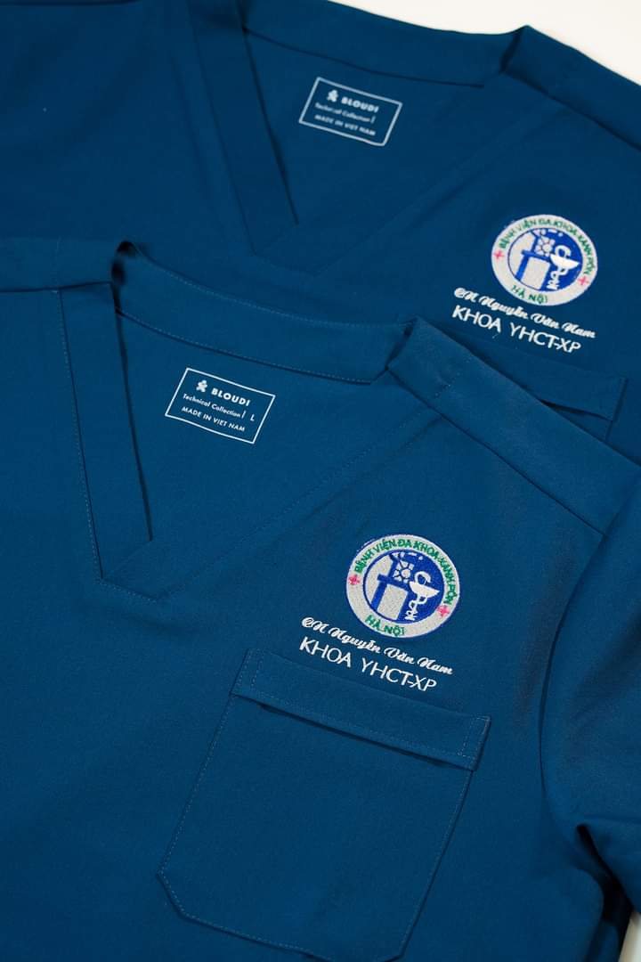 Vì Sao Bạn Cần Thêu Tên Lên Đồ Scrub Y Tế