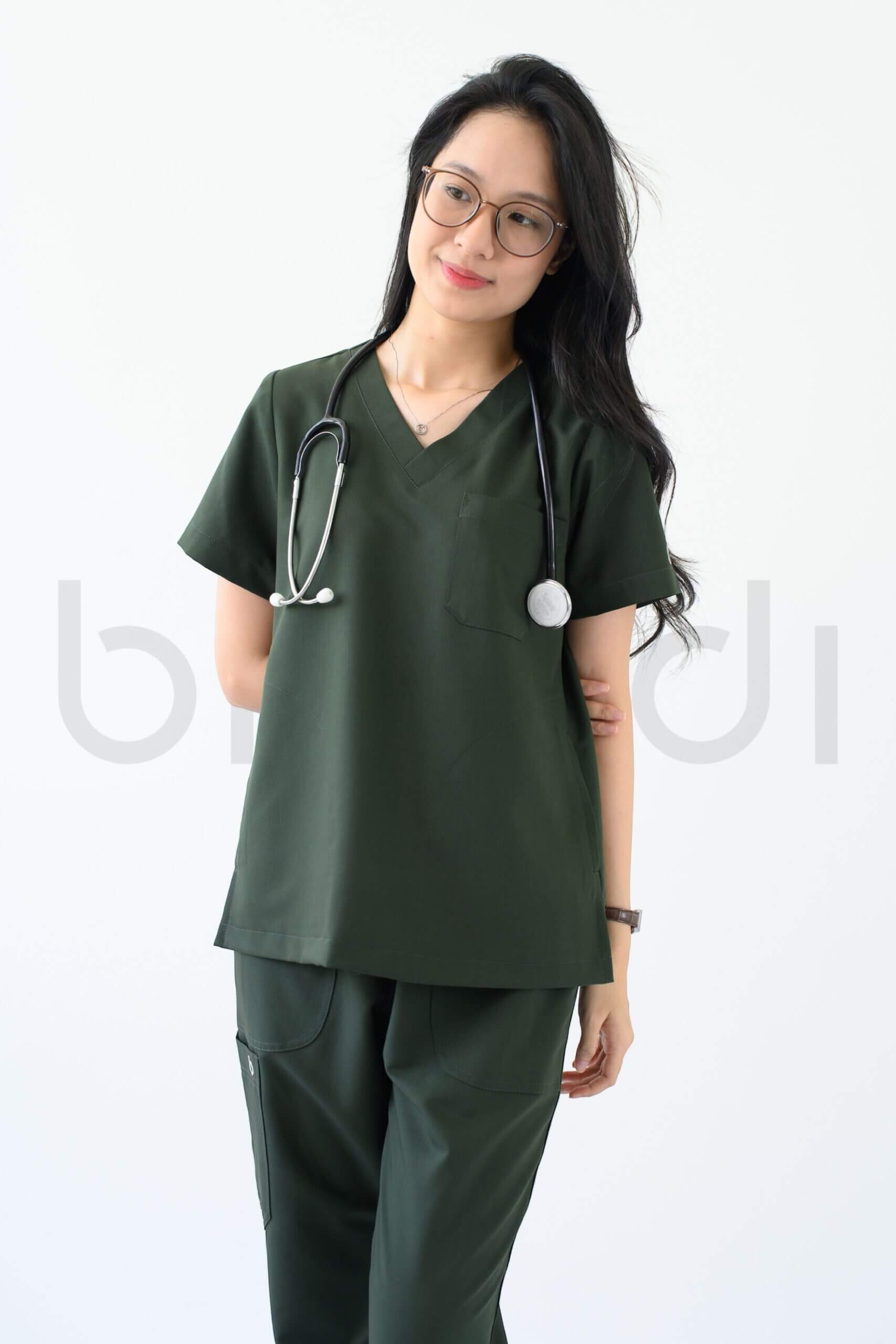 Áo Scrub Nữ Thêu Tên Chất Lượng Tại Bloudi