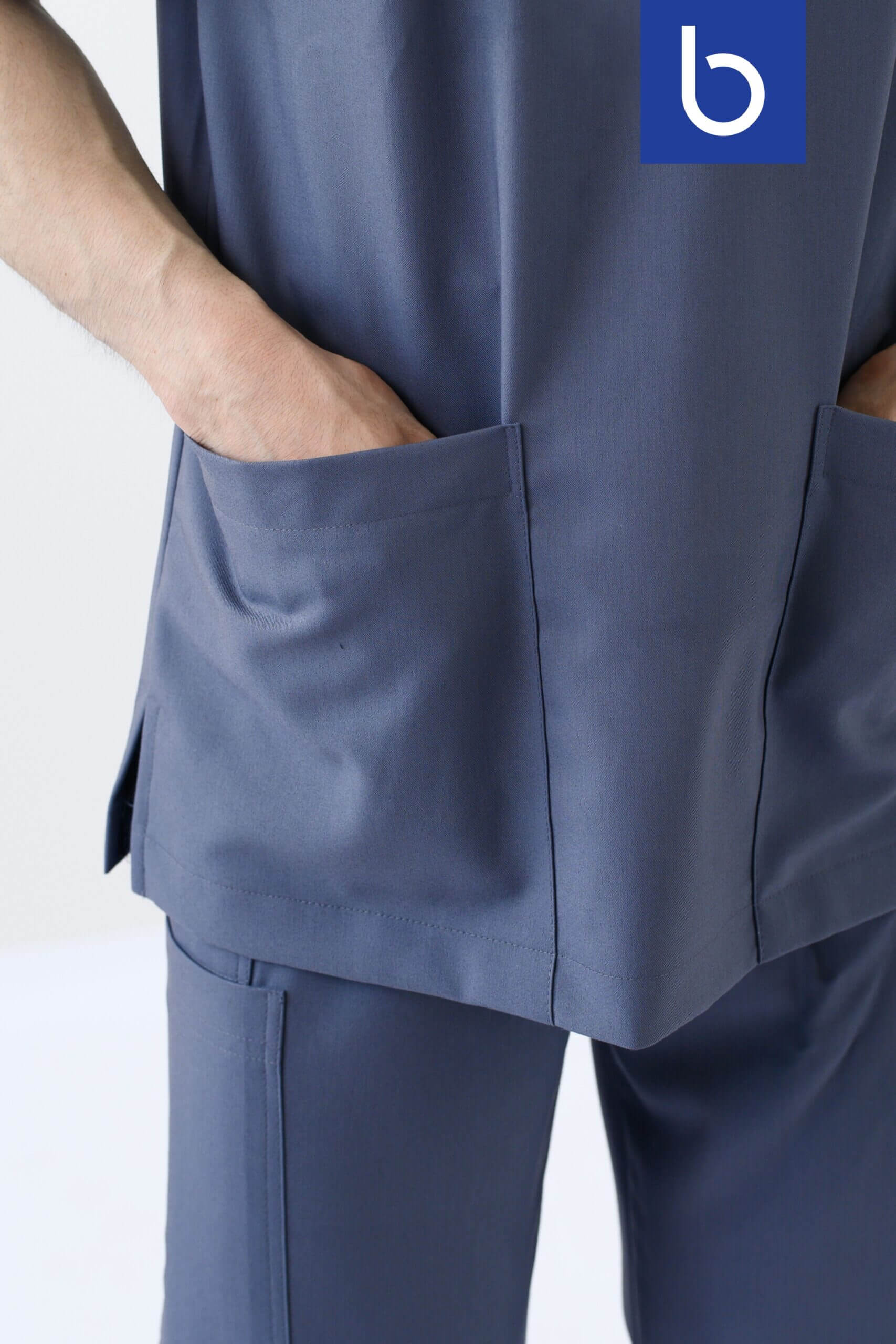 Áo Scrub Nam Thêu Tên Chất Lượng Tại Bloudi