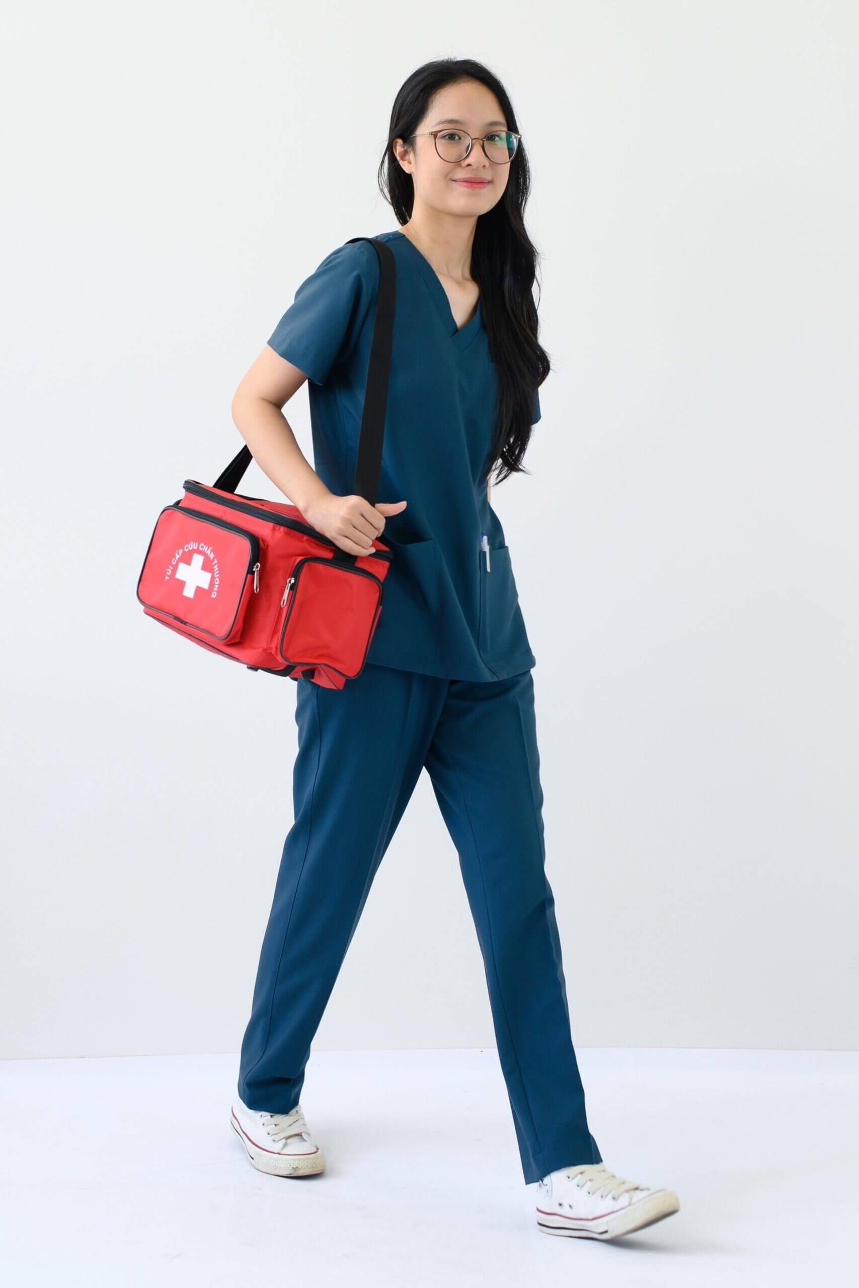 Cách Lựa Chọn Đồ Scrub Cho Sinh Viên Y Khoa