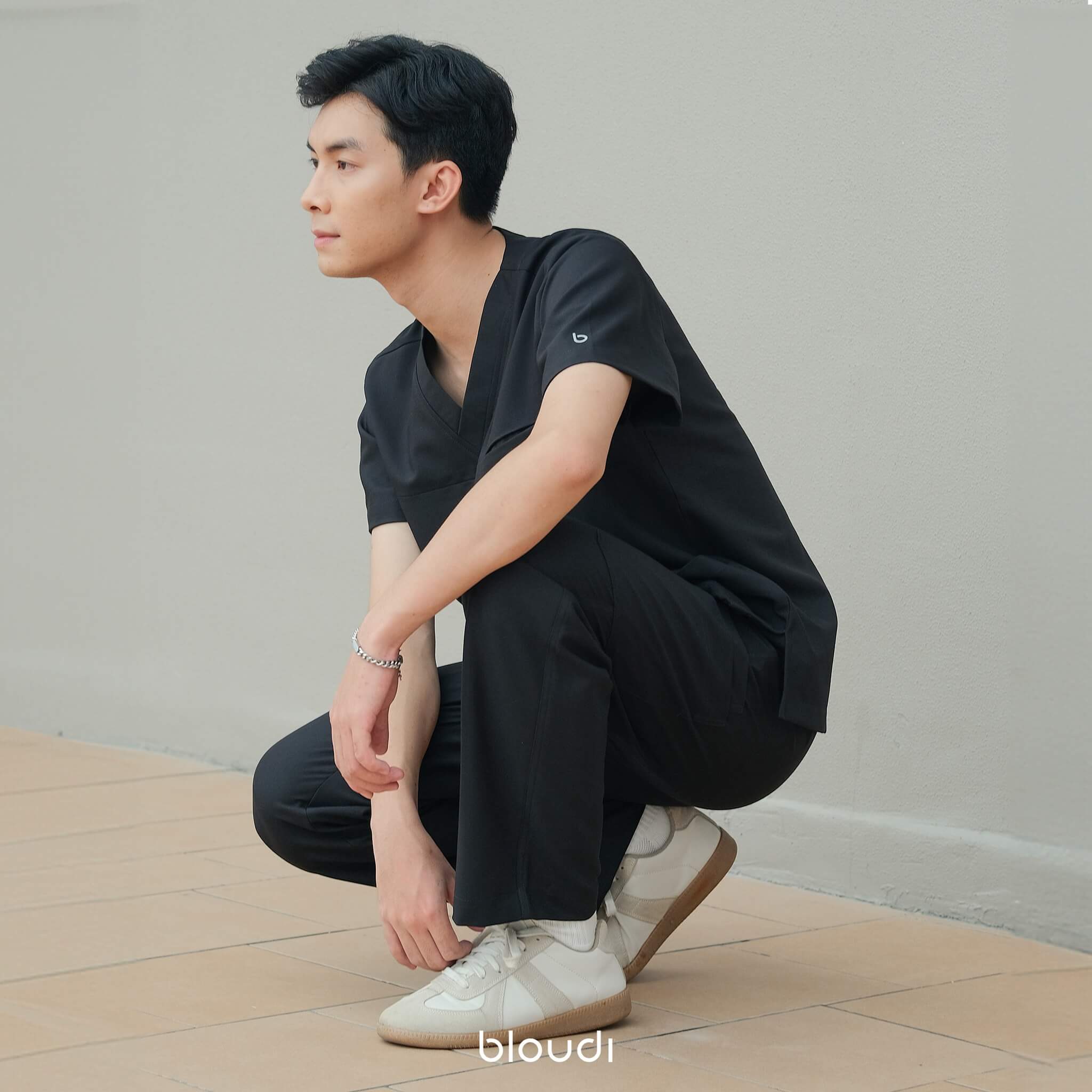 Cách Lựa Chọn Scrub Y Tế Cho Nam Giới