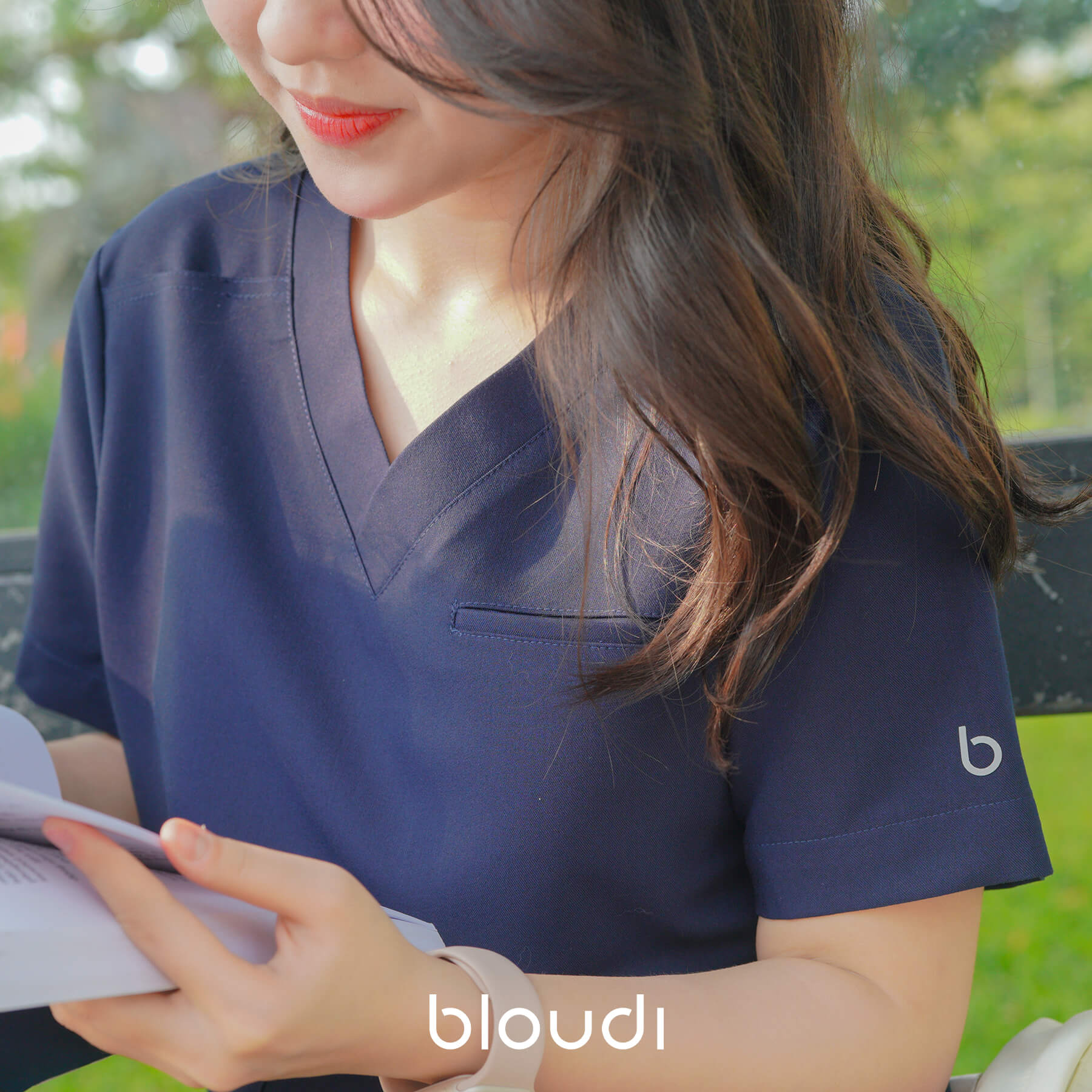 Scrub Y Tế Là Gì? Lịch Sử Và Sự Phát Triển Của Đồng Phục Ngành Y