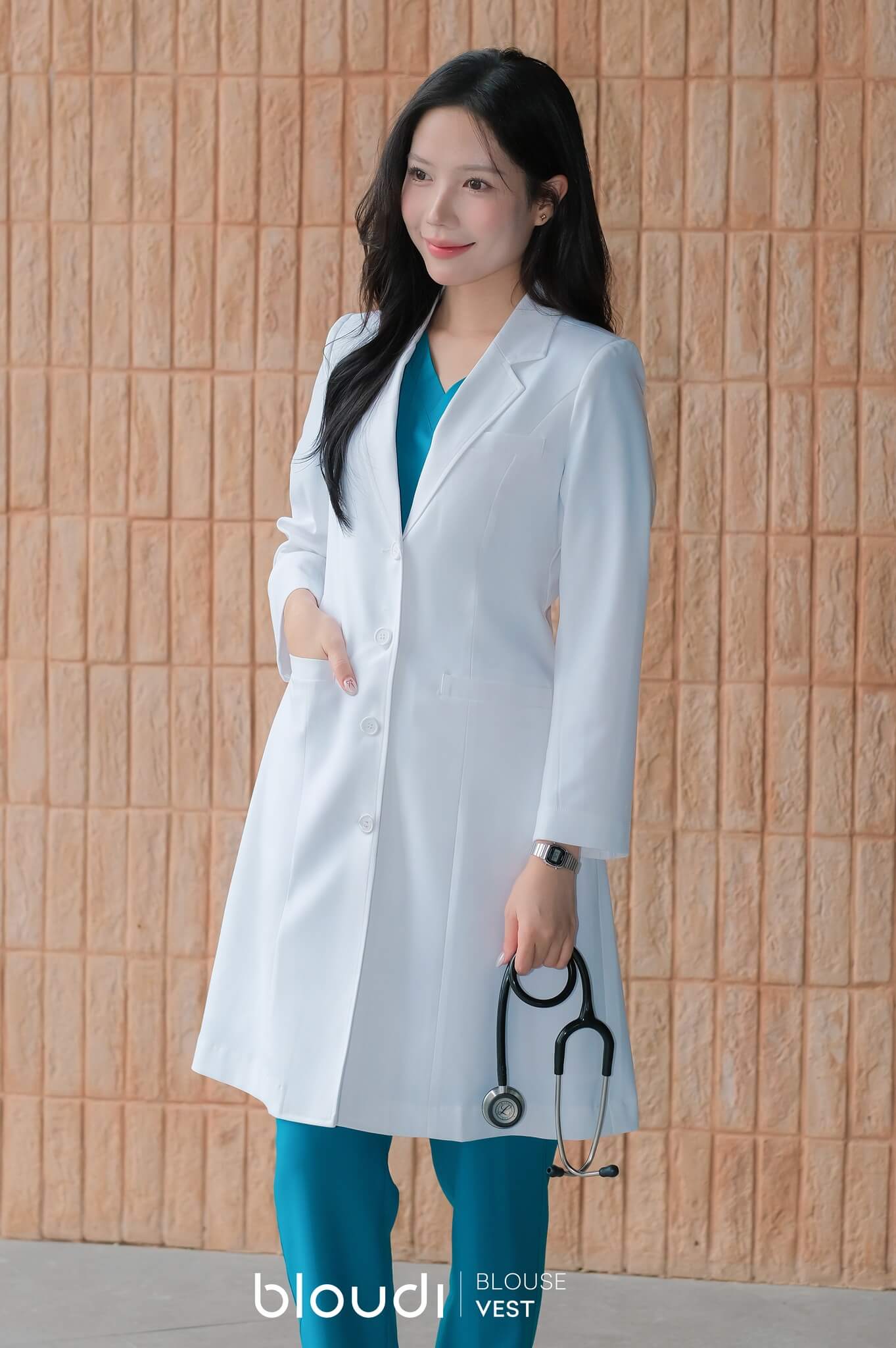 Chỗ Mua Áo Blouse Uy Tín – Hướng Dẫn Chi Tiết